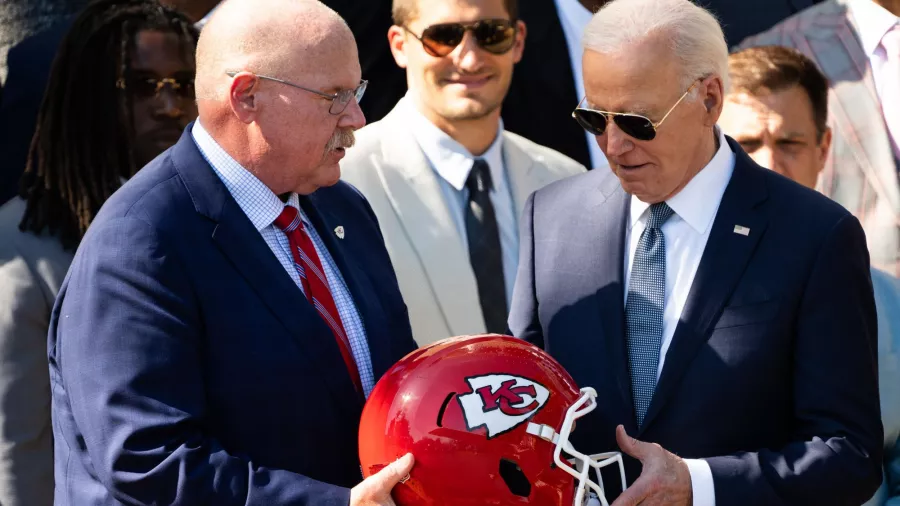 Los Chiefs volvieron a la Casa Blanca y el presidente Joe Biden 'se equipó'