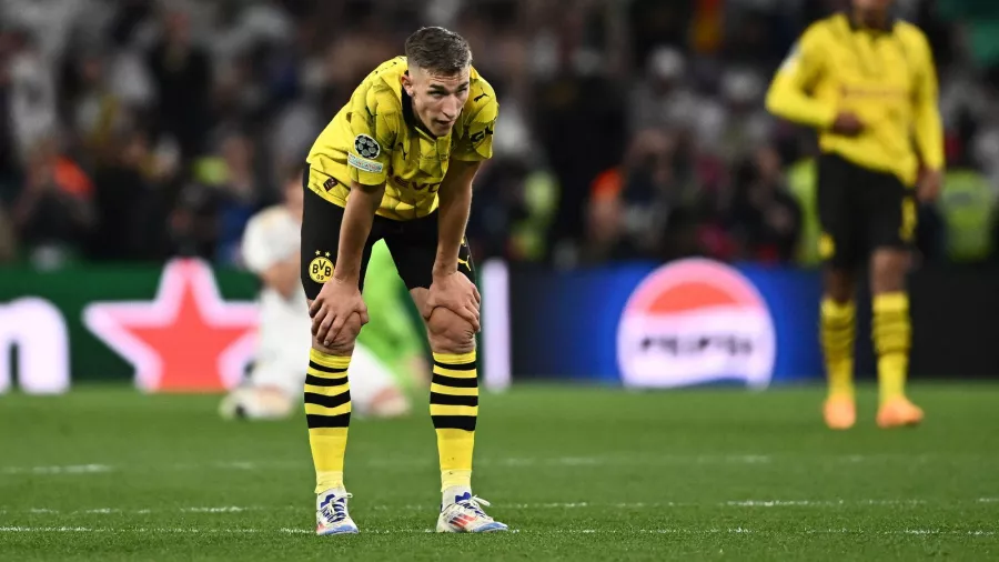El otro lado de la fiesta: Borussia Dortmund lloró la derrota