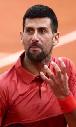 Novak Djokovic podría retirarse de Roland Garros