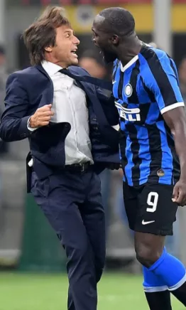 Romelu Lukaku sería la primera petición de Antonio Conte a Napoli