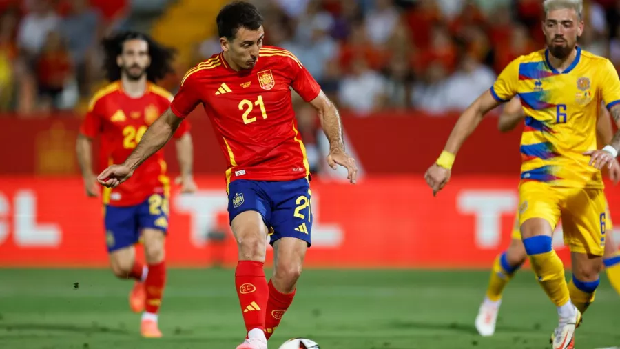 Mikel Oyarzabal marcó un 'Hat trick' histórico con la Selección Española