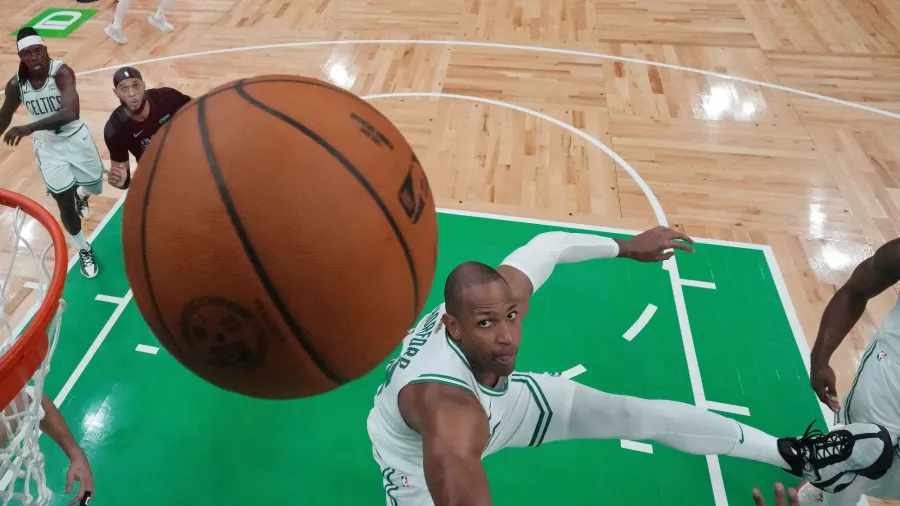 Al Horford es una pieza clave para los rebotes de los Celtics