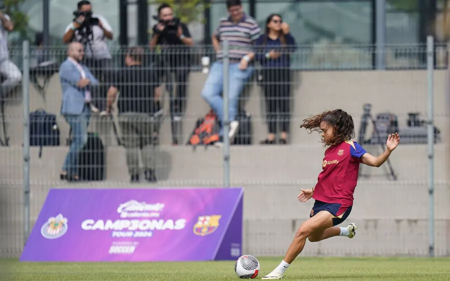 El Barcelona femenil se alista en Guadalajara para su partido amistoso