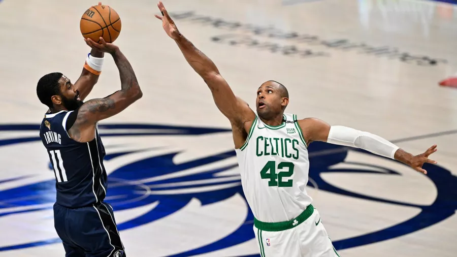 El dominicano Al Horford se ha convertido en una pieza clave de la defensa de Boston