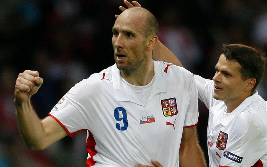 9. Jan Koller (República Checa) 21 goles