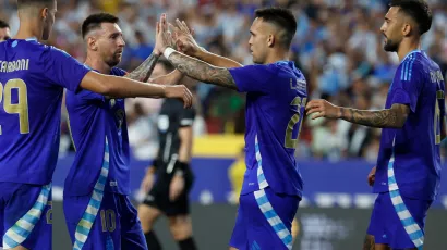 Con doblete de Lionel Messi, Argentina aplastó a Guatemala