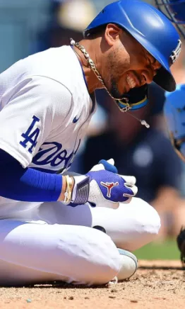 Alerta roja en los Dodgers: Mookie Betts se fracturó