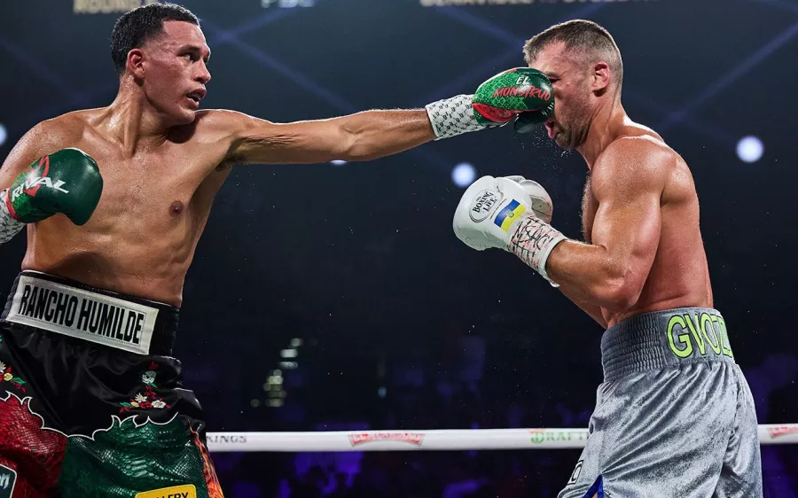 Los demoledores golpes de David Benavidez