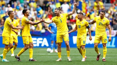 Rumania arrolla a Ucrania y consigue su primer triunfo en meses