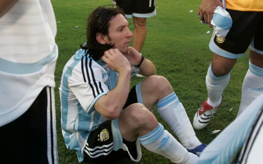 8. Primera final perdida de Leo en Copa América. Cayó en la edición 2007 por 3-0 ante Brasil