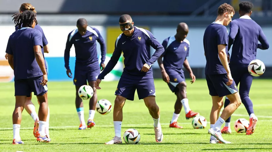 Kylian Mbappé cerca de reaparecer con Francia en la Eurocopa