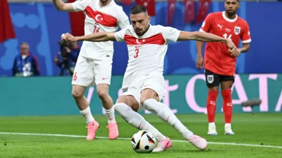 A goal by Merih Demiral at the minute of play gave Turkey the advantage over Austria in the round of 16 of the Euro Cup