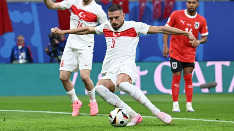 Un gol de Merih Demiral al minuto de juego le dio la ventaja a Turquía sobre Austria en octavos de final de la Eurocopa