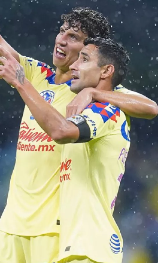 América despide a Luis Fuentes, pero amarra a Igor Lichnovsky