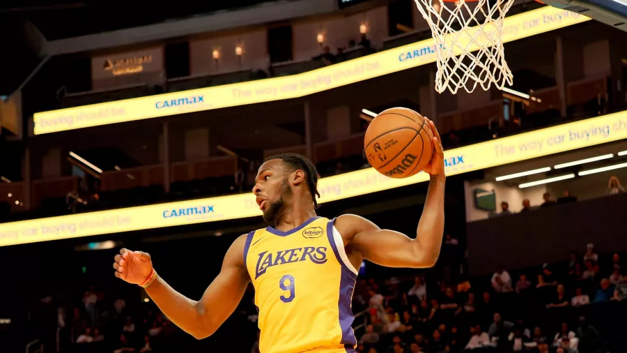 Gris debut en la Summer League para Bronny James