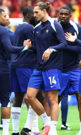 Adrien Rabiot reta a Lamine Yamal en las semifinales de la Eurocopa