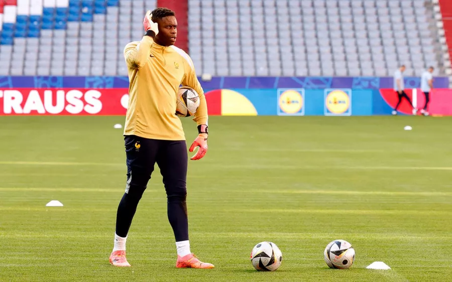 Kylian Mbappé, entrenamiento a tope y la mira puesta en España