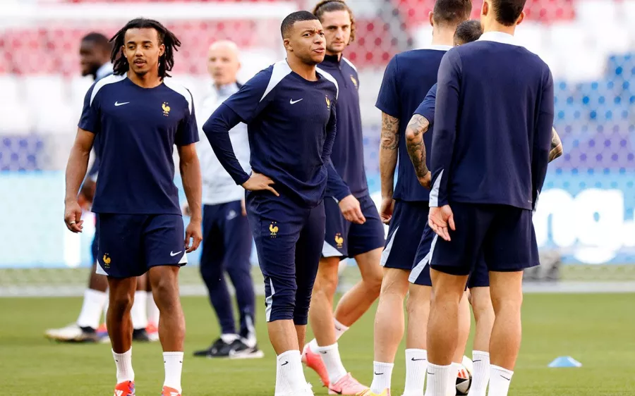 Kylian Mbappé, entrenamiento a tope y la mira puesta en España