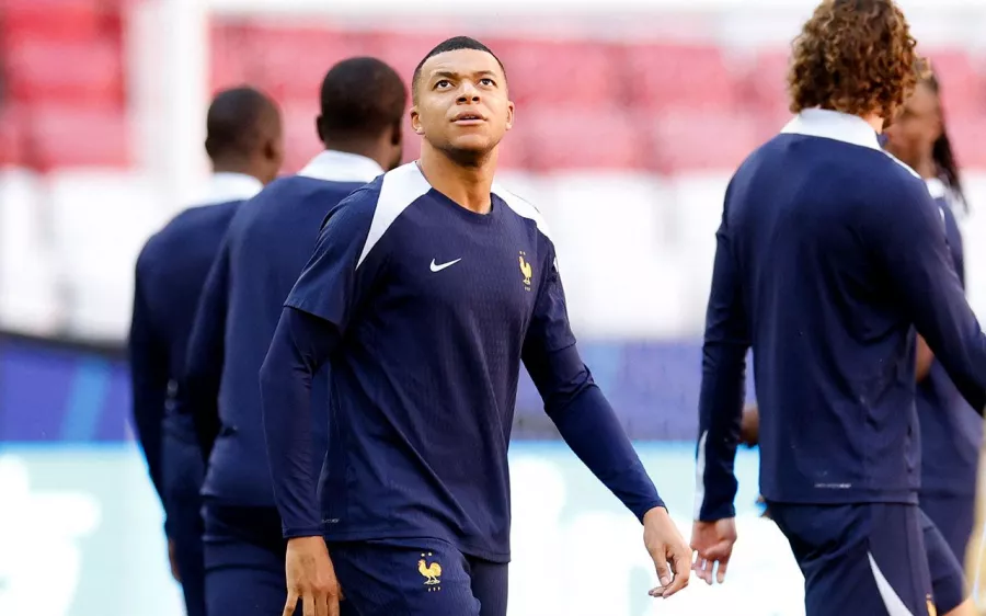 Kylian Mbappé, entrenamiento a tope y la mira puesta en España