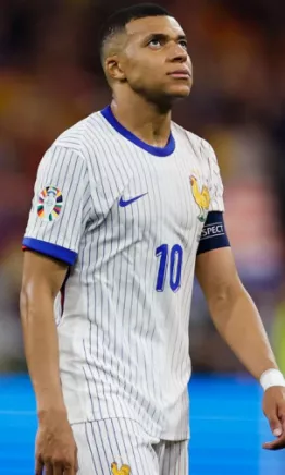 Kylian Mbappé dio la cara después de la eliminación de Francia en la Eurocopa