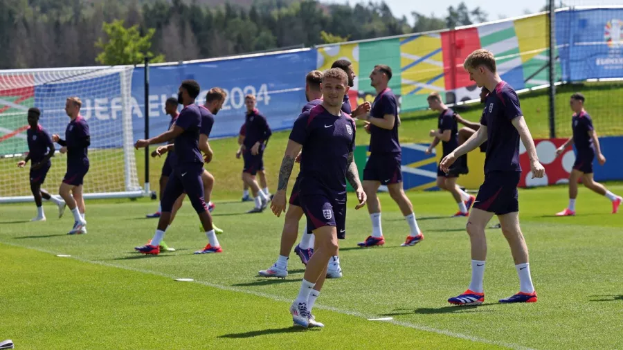 Entrenamiento físico para Inglaterra antes de la semifinal de la Eurocopa