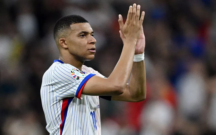 Kylian Mbappé le dice adiós al sueño de la Eurocopa