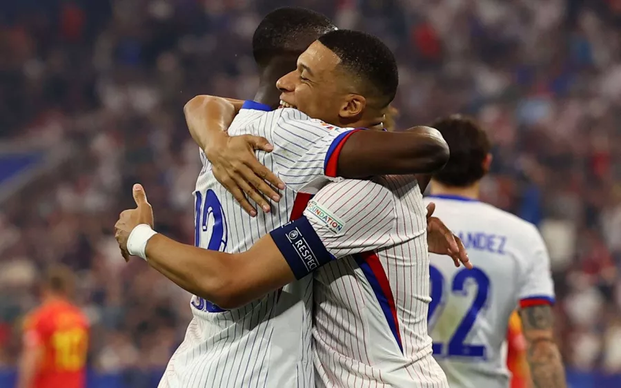 Kylian Mbappé, ¡sin máscaras ante España!