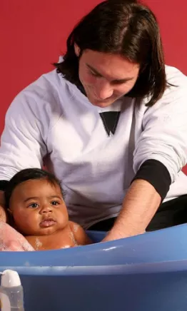 La historia detrás de la invaluable foto de Messi con Lamine Yamal bebé