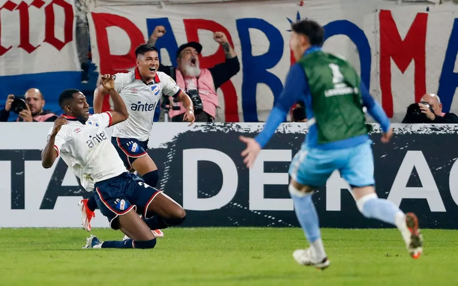 9. Danubio vs. Nacional. Uruguay. Sábado 13 de julio. Encuentro por demás importante en Uruguay que podría decretar al nuevo líder de la competición.