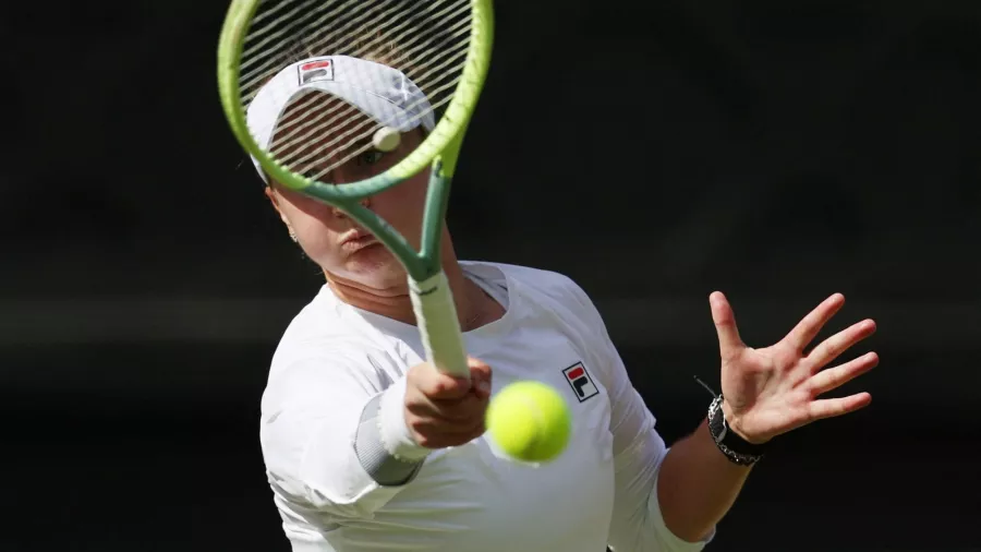 Barbora Krejcíkova, dominante campeona de Wimbledon femenil