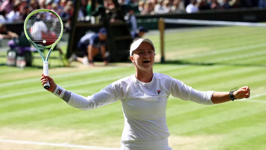 Barbora Krejcíkova, dominante campeona de Wimbledon femenil