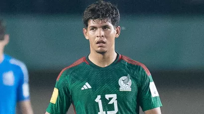 Adrián Pelayo, defensa, 18 años (nuevo fichaje)