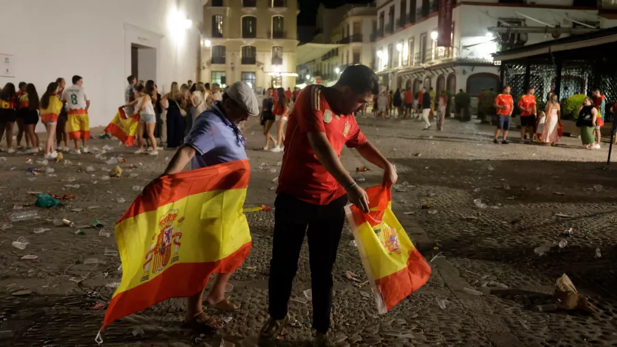 La pasión por 'La Roja' tomó las calles españolas