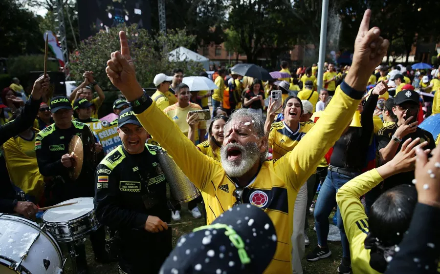 Ambiente, fiesta y pasión antes de la final entre Colombia y Argentina