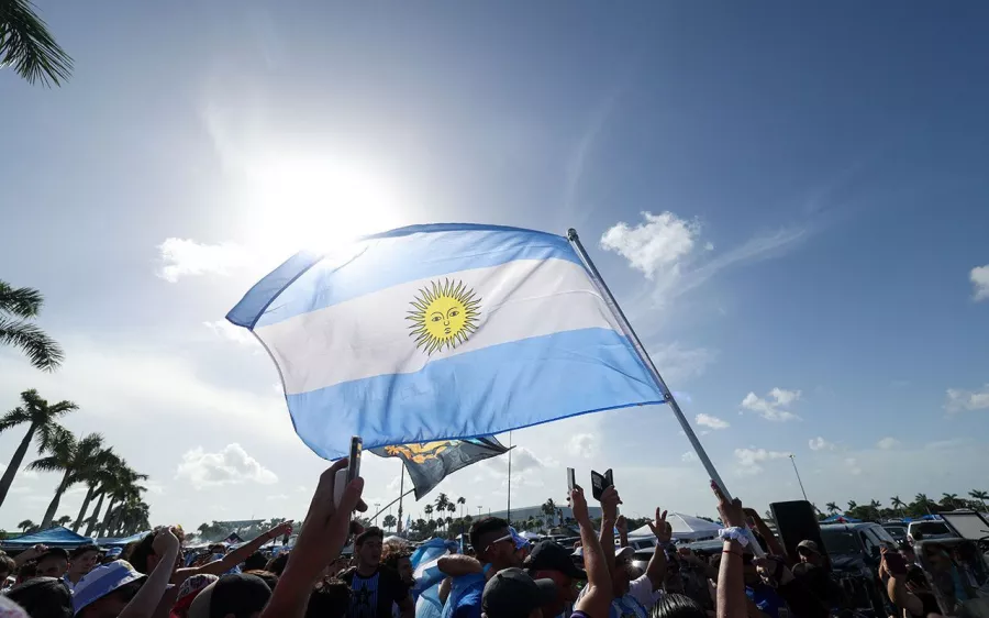 Ambiente, fiesta y pasión antes de la final entre Colombia y Argentina