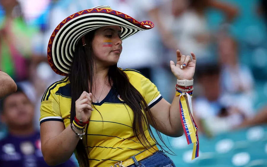 Ambiente, fiesta y pasión antes de la final entre Colombia y Argentina