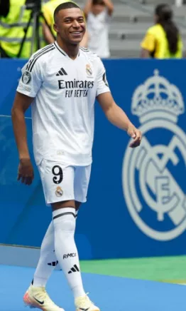 Kylian Mbappé podría debutar con Real Madrid en Estados Unidos