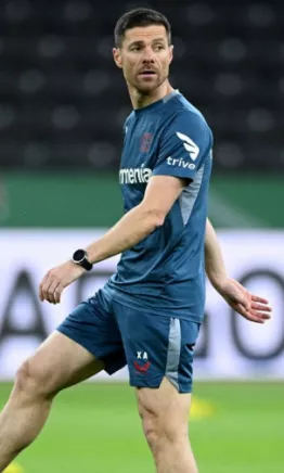 Xabi Alonso apartó a Sardar Azmoun de los entrenamientos de Bayer Leverkusen