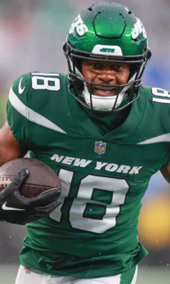 Randall Cobb se retirará temporalmente para ser comentarista