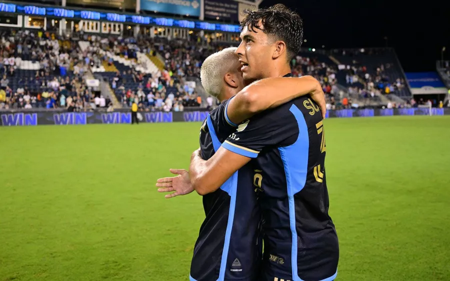 Con 14 años de edad, debuta en la MLS y hace historia en Estados Unidos