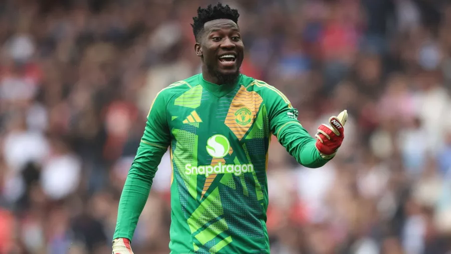 Andre Onana defendió el arco del United en los primeros 45 minutos