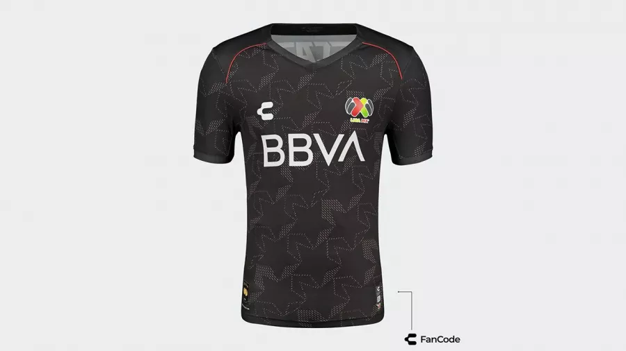 Para el Skill Challenge, la Liga MX portará esta camiseta negra.