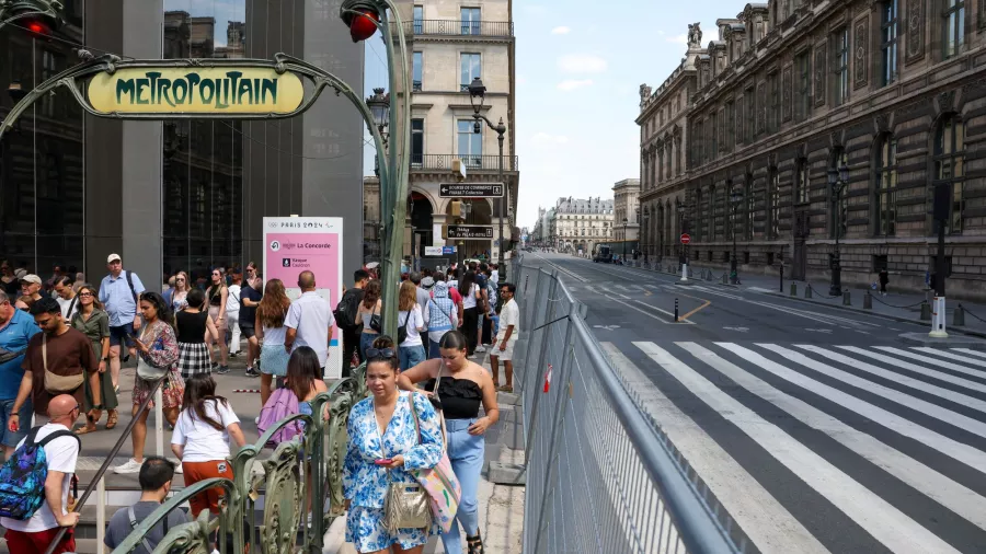 Las calles de París ya viven la fiesta olímpica