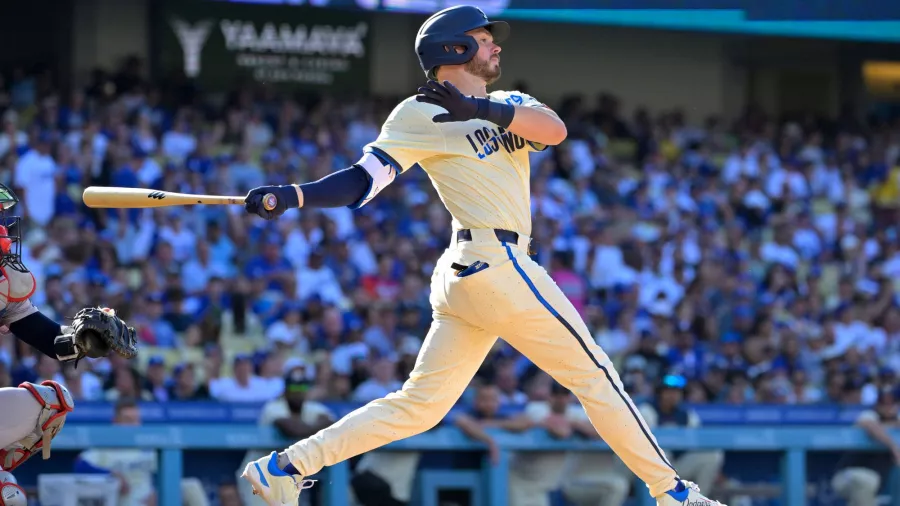 Tienes que ver el espectacular uniforme 'City Connect' de los Dodgers