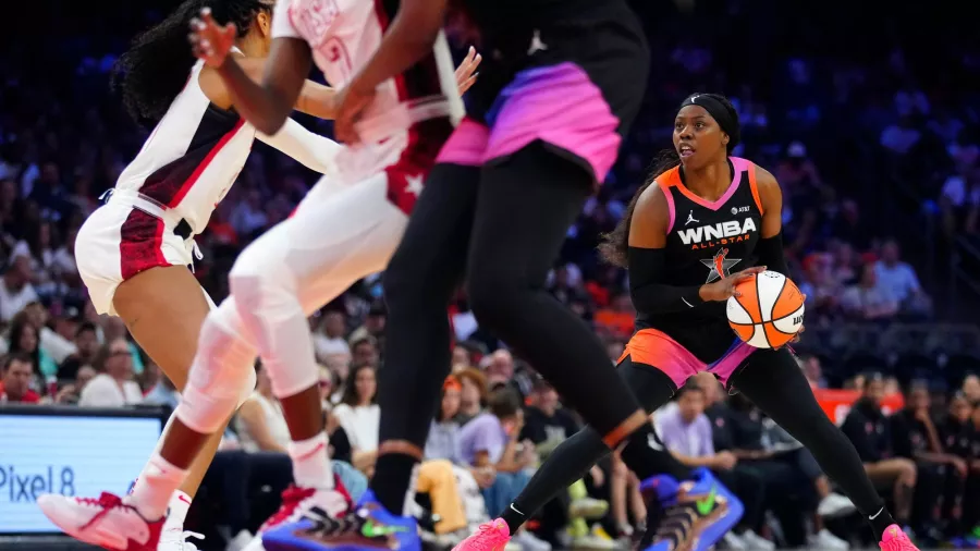 El Team WNBA puso a prueba al Team USA en el Juego de Estrellas