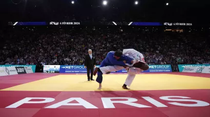 Paris Expo Porte de Versailles, 18 mil espectadores: voleibol, tenis de mesa, balonmano (preliminares) y halterofilia.