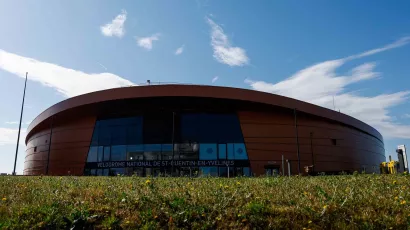 Velódromo de Saint-Quentin-en-Yvelines, 5 mil espectadores: ciclismo en pista.