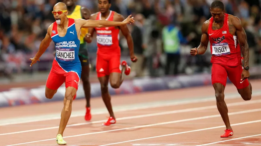 Félix Sánchez hizo historia con la primera medalla de oro olímpico para la República Dominicana en los 400 metros con vallas en 2004 y repitió en Londres 2012