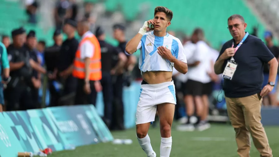 Caos en el debut de Argentina en el futbol olímpico