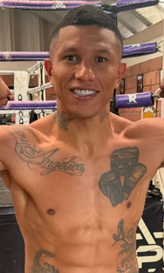 Miguel Berchelt regresa tras varios meses de ausencia